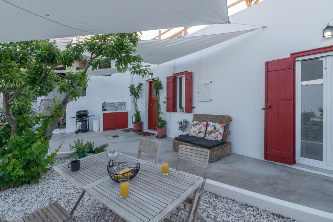 Milos Guesthouse Triovasálos Zewnętrze zdjęcie