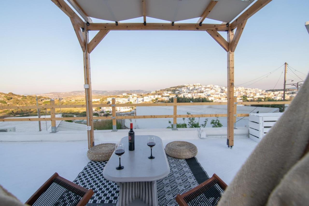 Milos Guesthouse Triovasálos Zewnętrze zdjęcie