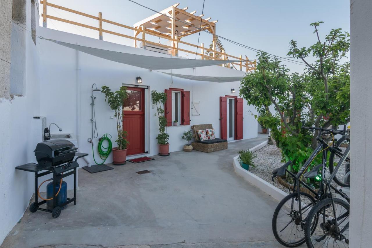 Milos Guesthouse Triovasálos Zewnętrze zdjęcie